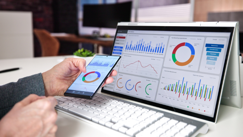 SEO reporting dashboard tracking organic traffic growth and search performance metrics